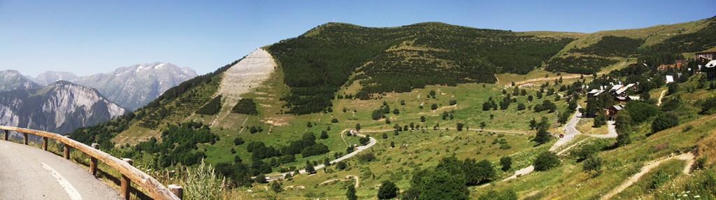 Montée de l'Alpe d'Huez via la route de l'Entrée Est